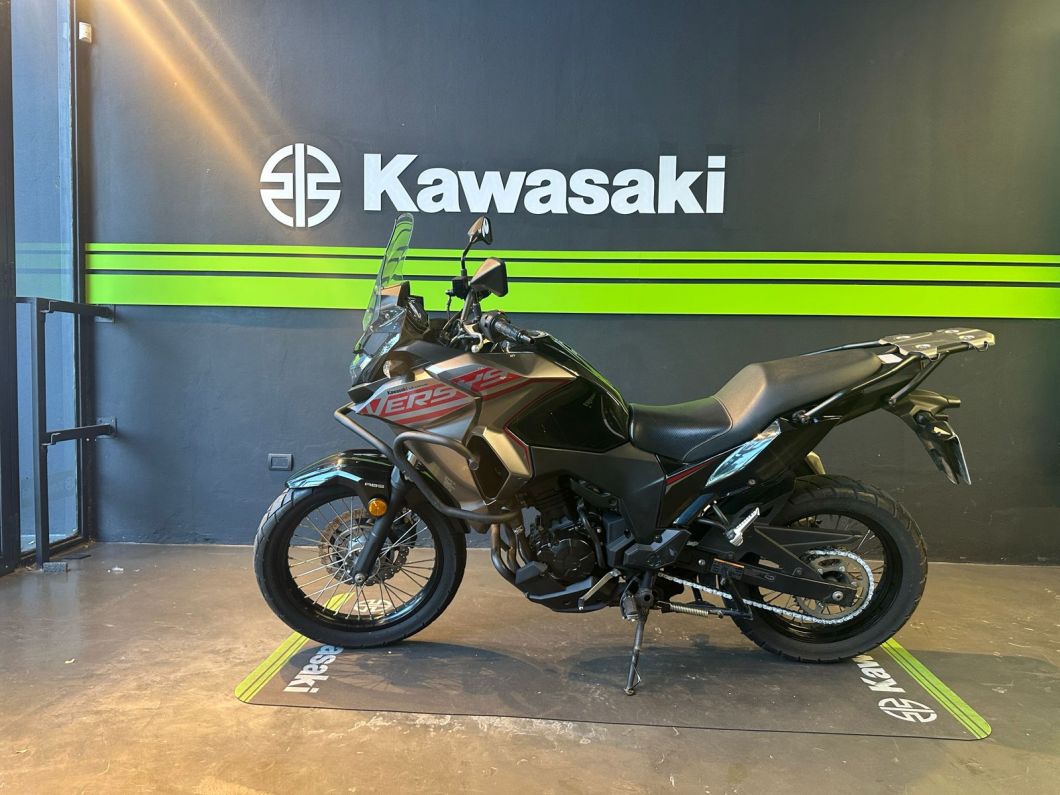 Versys 300 usado 2021 con 11600 km 1M int 52368 (1) [M3726]